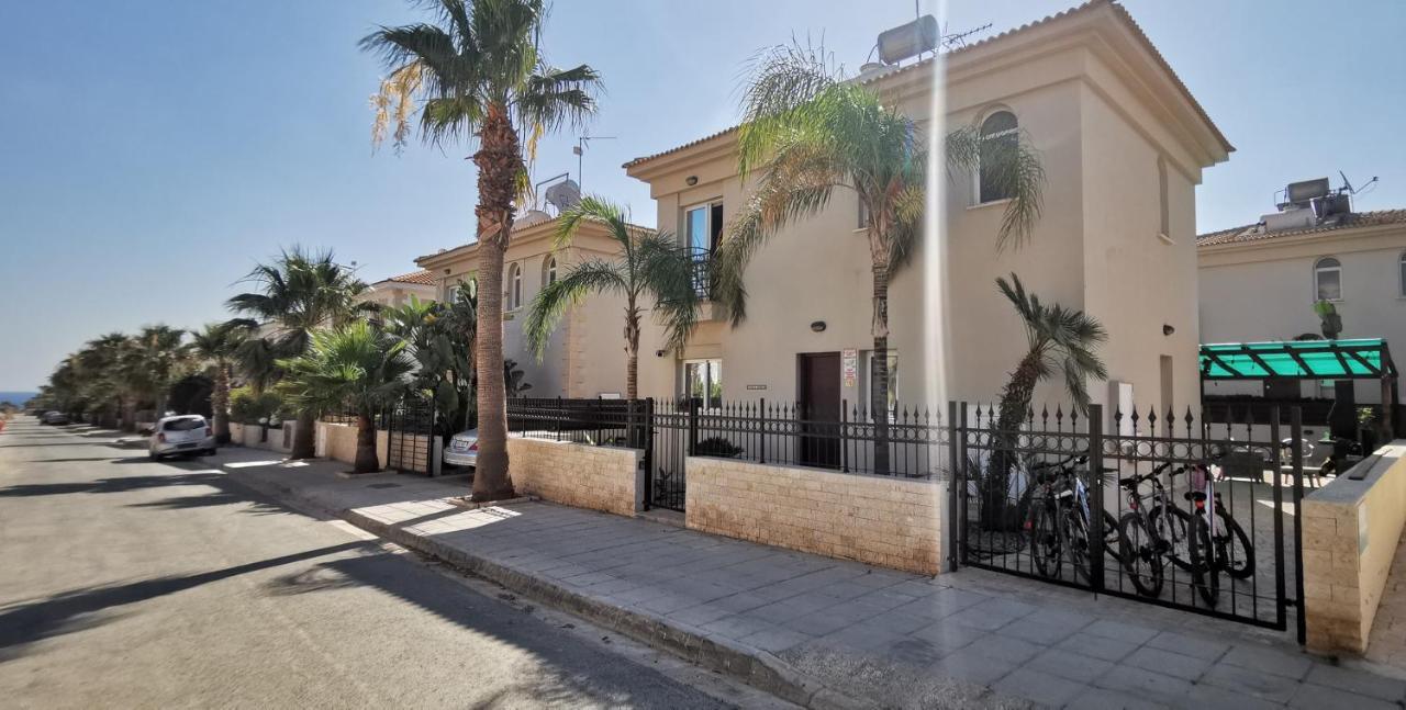 Great Villa Maria Paralimni Exterior photo